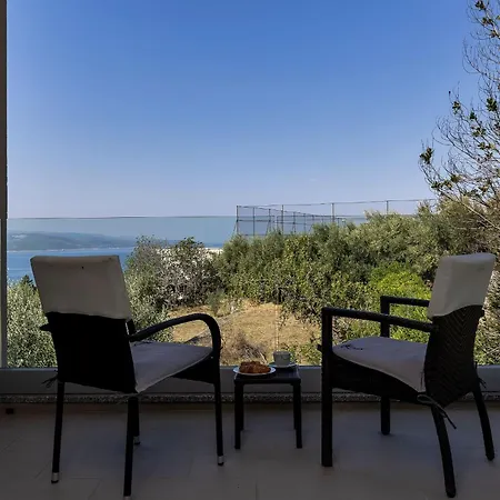 Holiday home Villa M, Makarska *