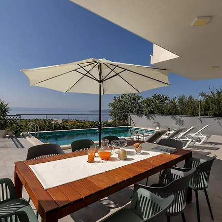 Villa M, Makarska Holiday home