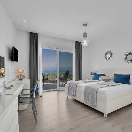 Holiday home Villa M, Makarska Makarska